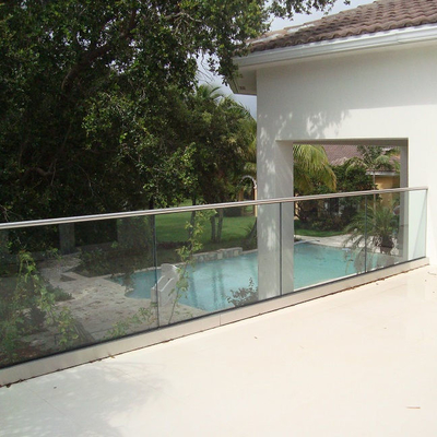Sistem Balustrade Kaca Tanpa Bingkai Pemasangan Lantai Stainless Steel 304/316