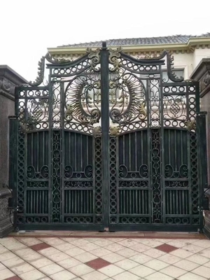 OEM ODM Gerbang Utama Besi Tempa Desain Baru Pintu Keamanan Dan Pagar