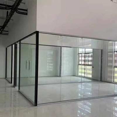 Lantai Dinding Partisi Kantor Kaca Melamin Tempered Ke Langit-Langit Pembagi Ruang Kedap Suara