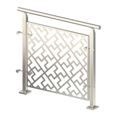 Pagar Dekoratif Logam Kustom SS Baluster Pagar Plat Stainless Steel Untuk Tangga