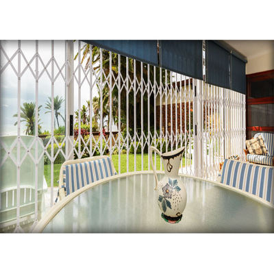 Jendela Bingkai Aluminium Concertina Grille Villa Tahan Lama Dengan Bar Pencuri