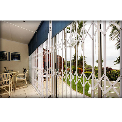 Jendela Bingkai Aluminium Concertina Grille Villa Tahan Lama Dengan Bar Pencuri